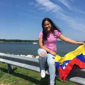 Meet your Posher, Hellen